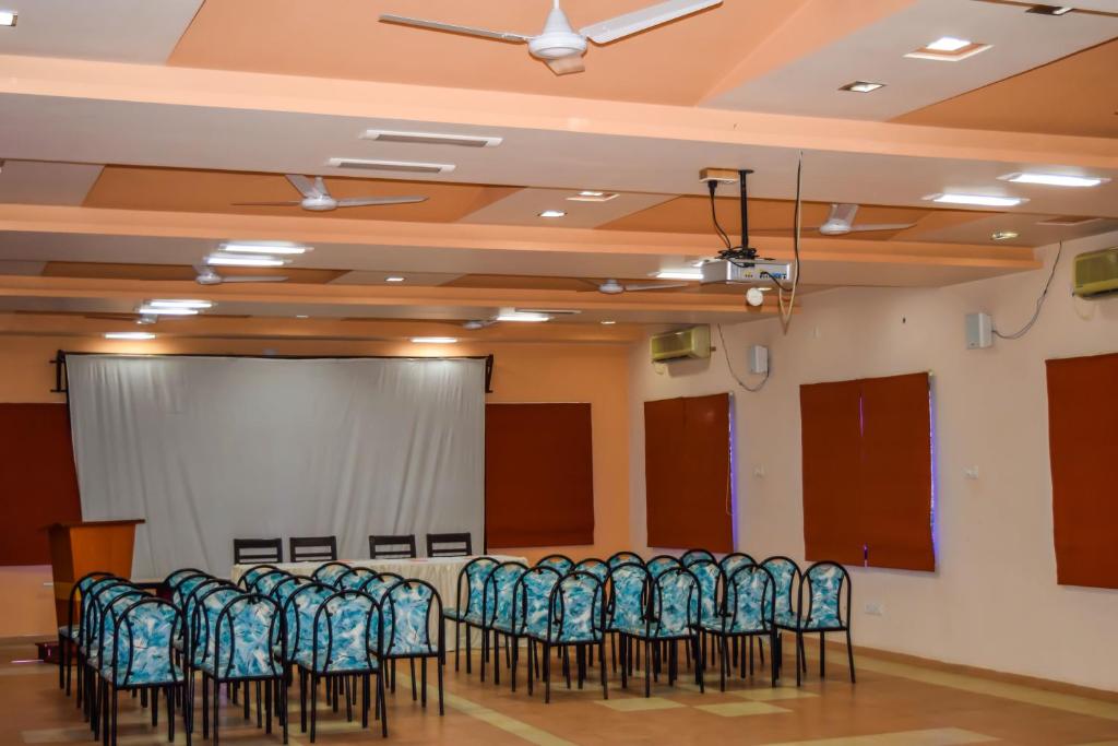 Amidhara Resort